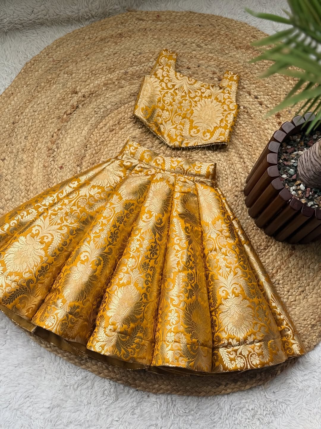 Aarya Golden Bloom Lehenga Choli Set