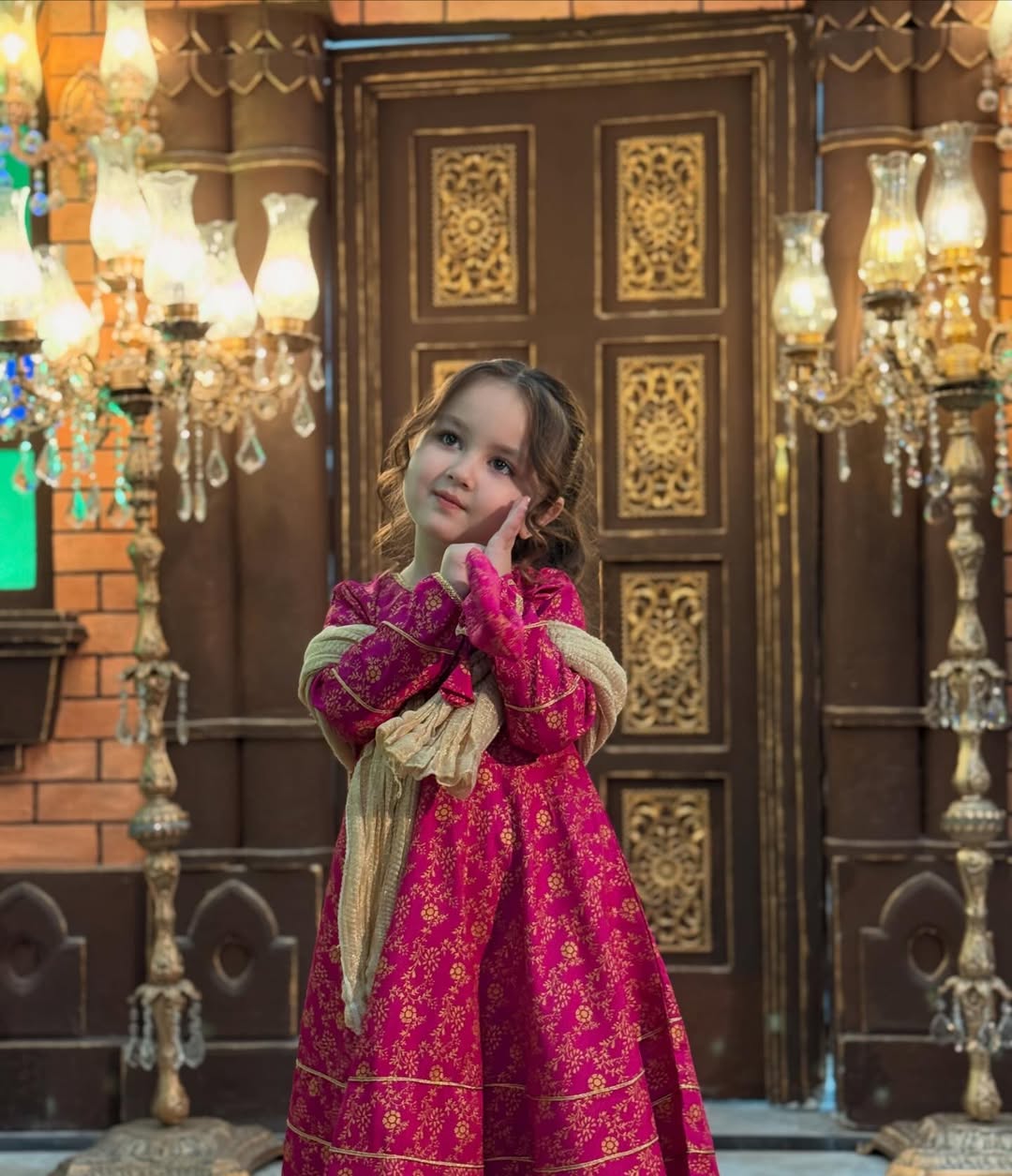 Mahnoor Royal Anarkali Set