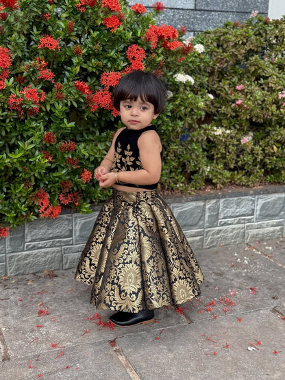 Elzira Grand Festive Twirl Looks Lehenga Choli