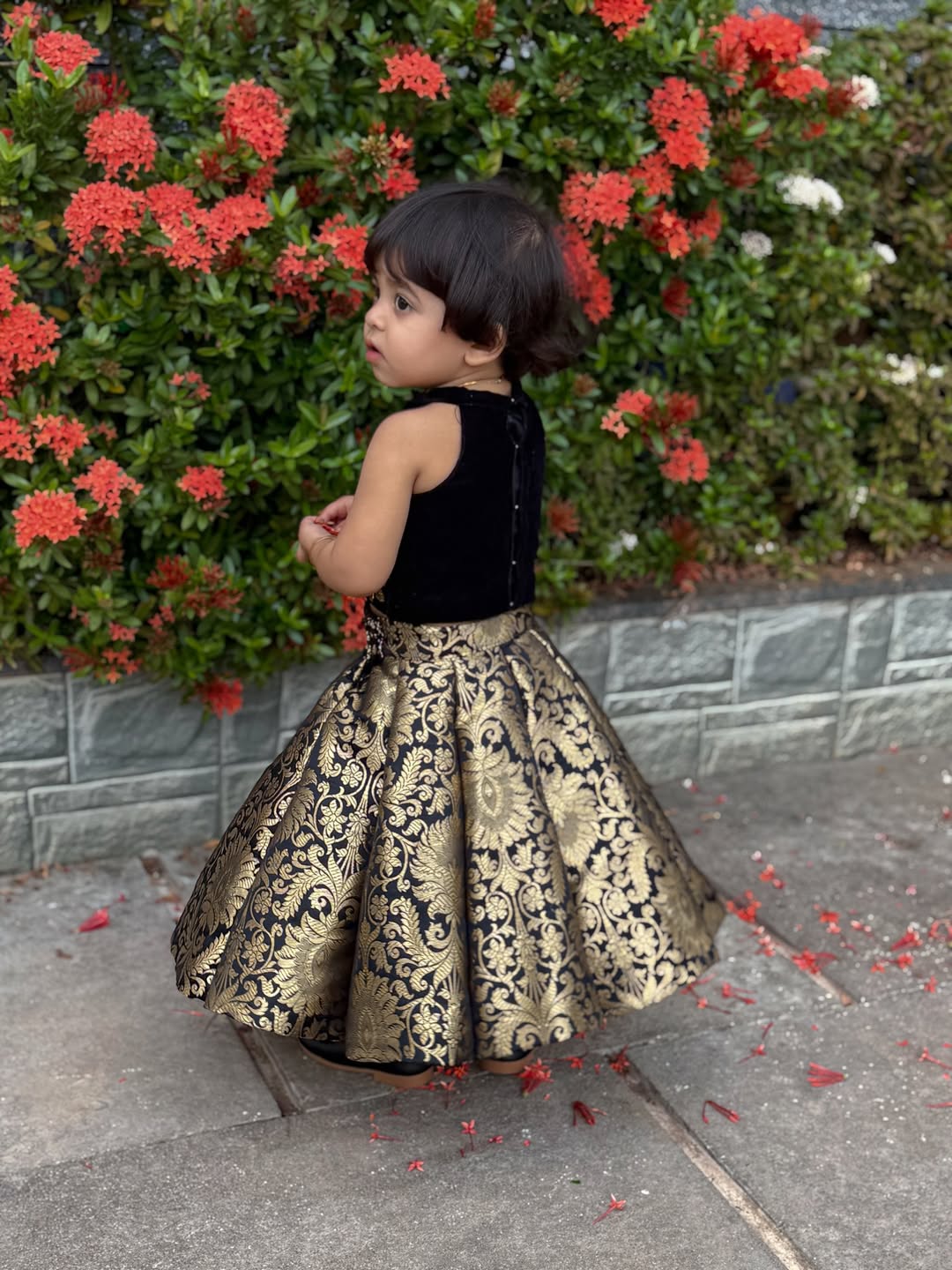 Elzira Grand Festive Twirl Looks Lehenga Choli