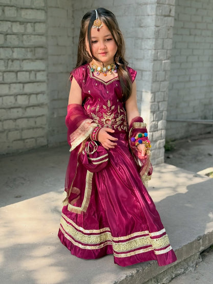 Meherzaadi Designer Lehenga Look
