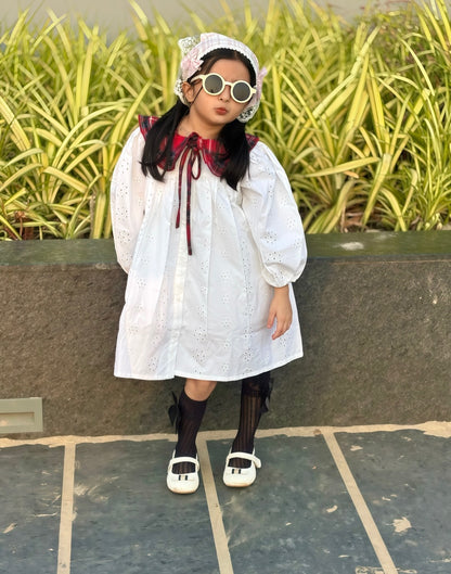 Inaya Minimal Korean Style