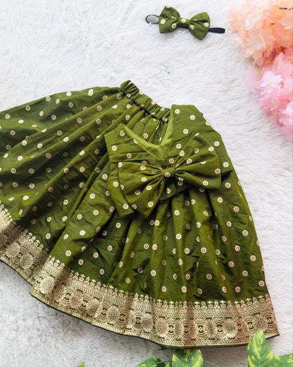 Aadhira Mehendi Grace Lehenga Set