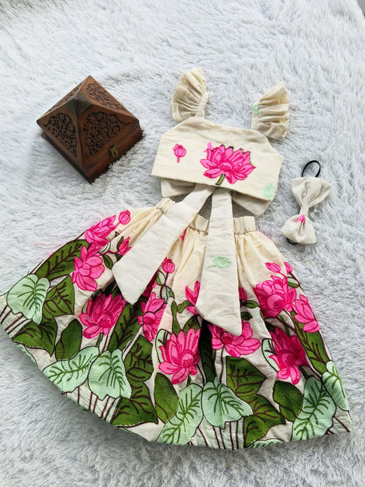 Vanya Lotus Bloom Skirt Set