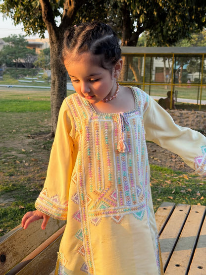 Ayla Sunshine Bloom Set