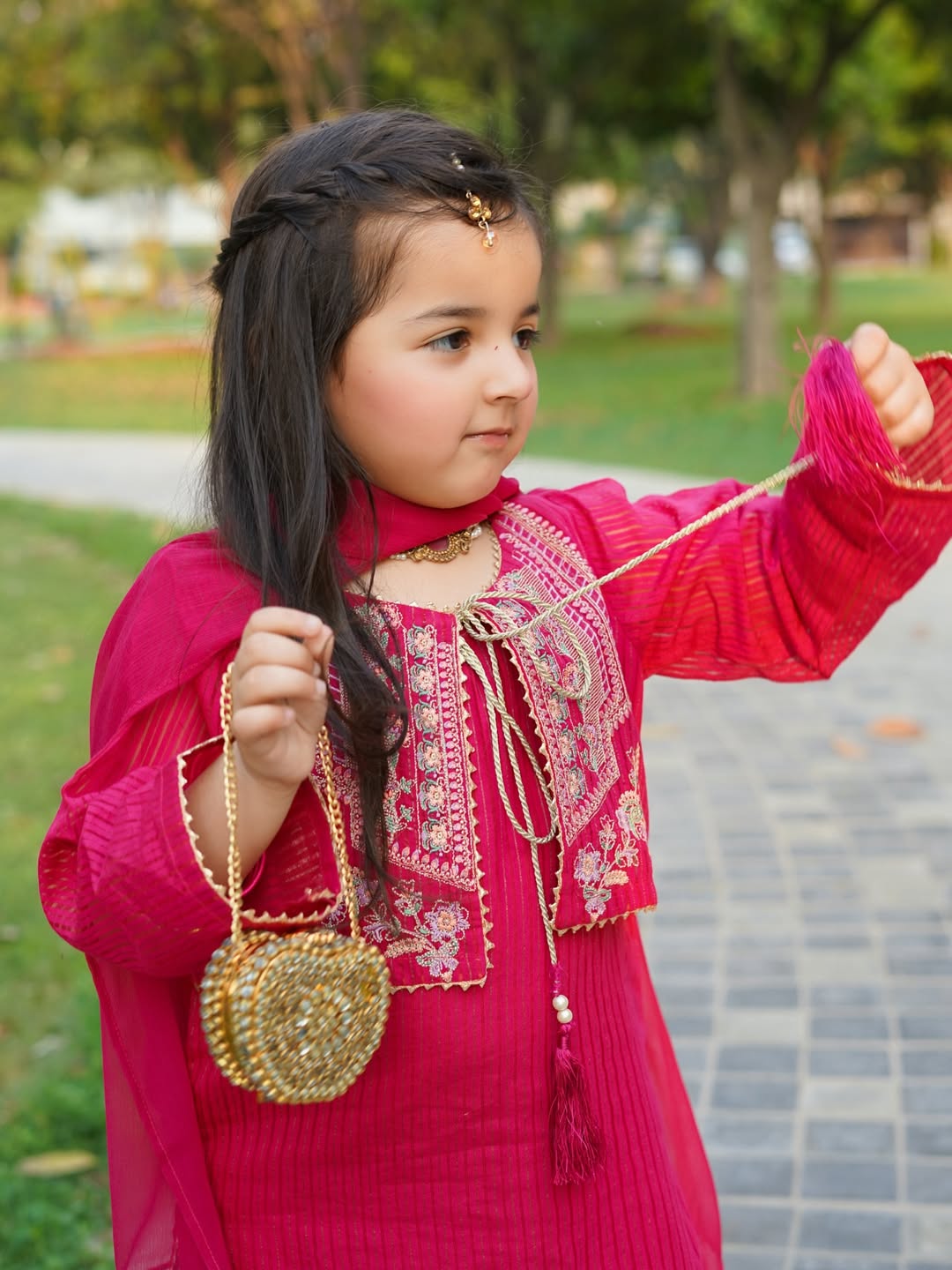 Zareen Noor Festive Kurta Set