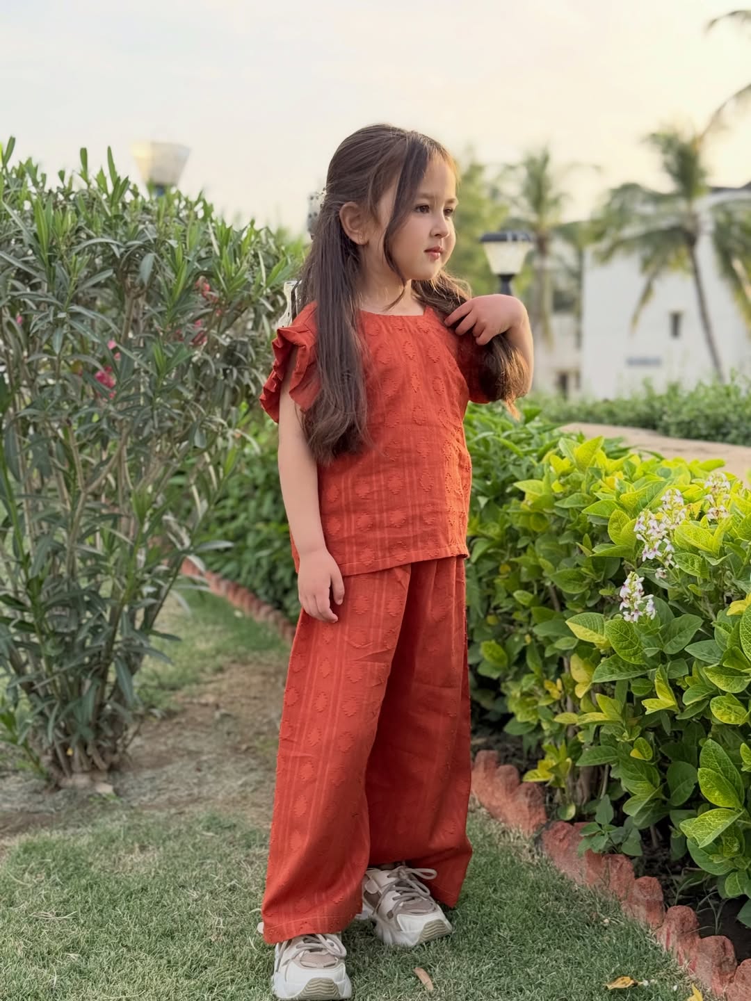 Avelin Chikankari Co-Ord Set