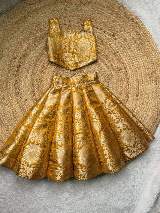 Aarya Golden Bloom Lehenga Choli Set